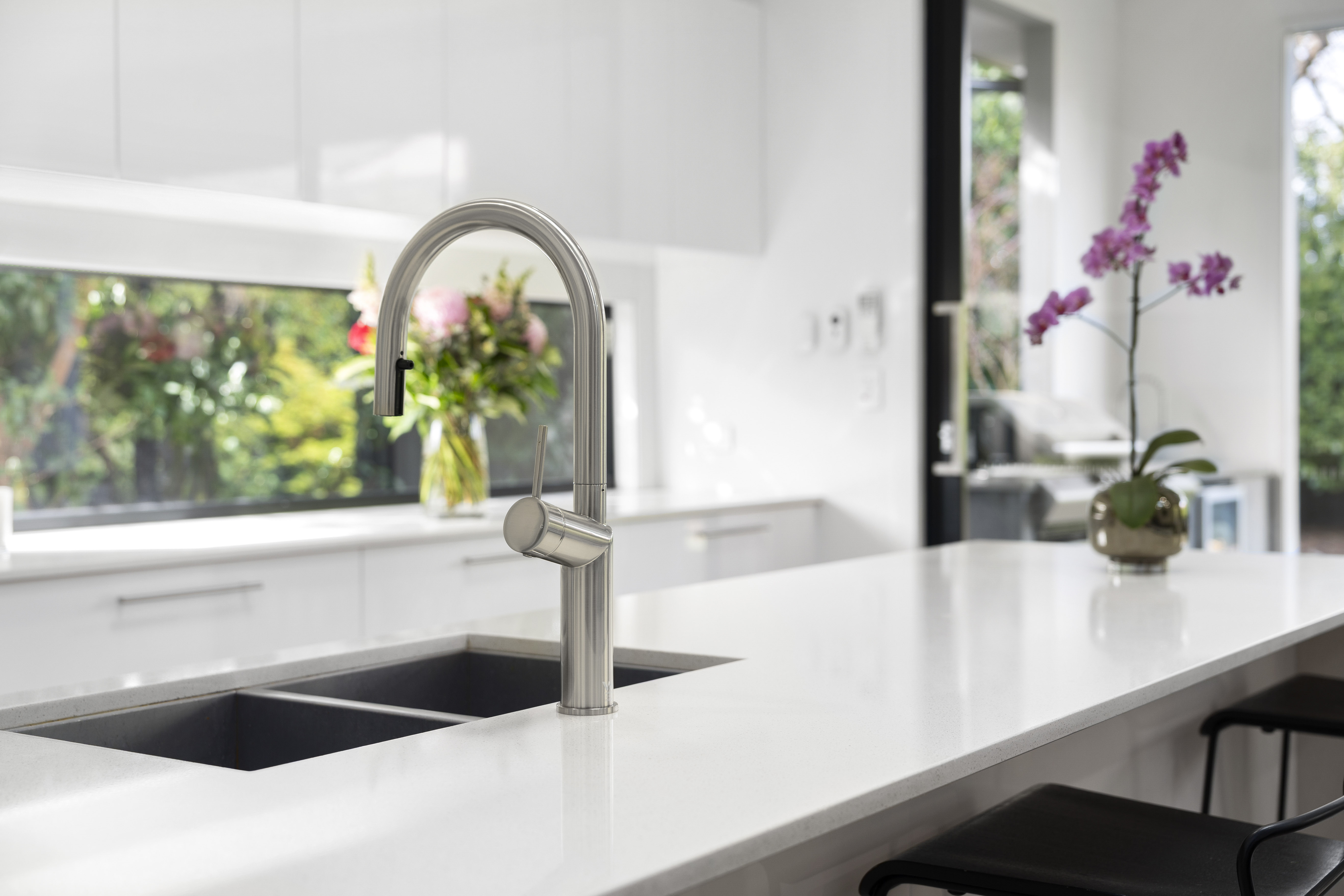Signature 4 in 1 Pull Out in a kitchen setting